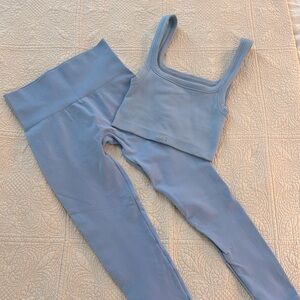 Set Active SCULPTFLEX Ribbed Tank and Legging Set